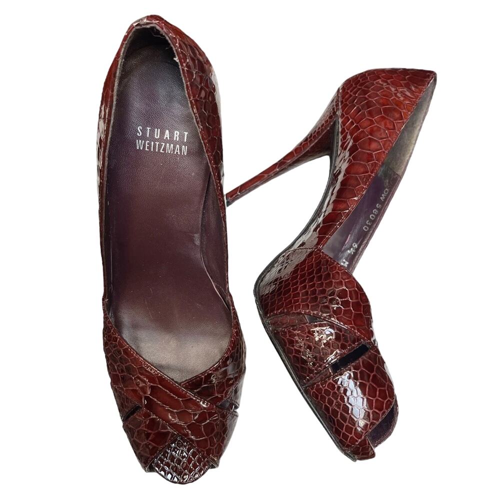 STUART WEITZMAN Embossed Leather Pumps Red Peep Toe Stiletto Heel Spain EUC 6.5M - Picture 3 of 11
